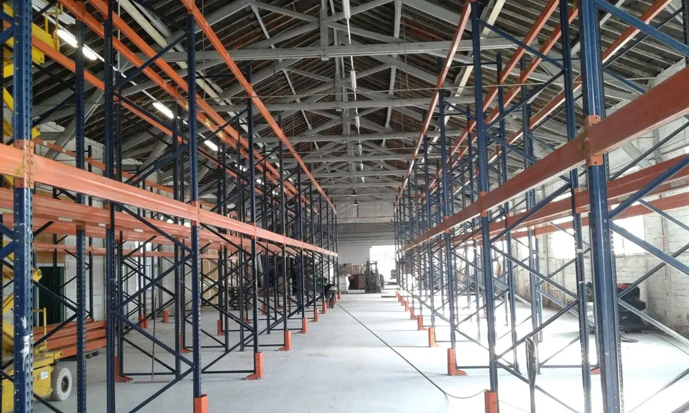 Rack à palettes près de Tours